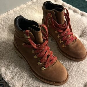 Sorel hiking boot